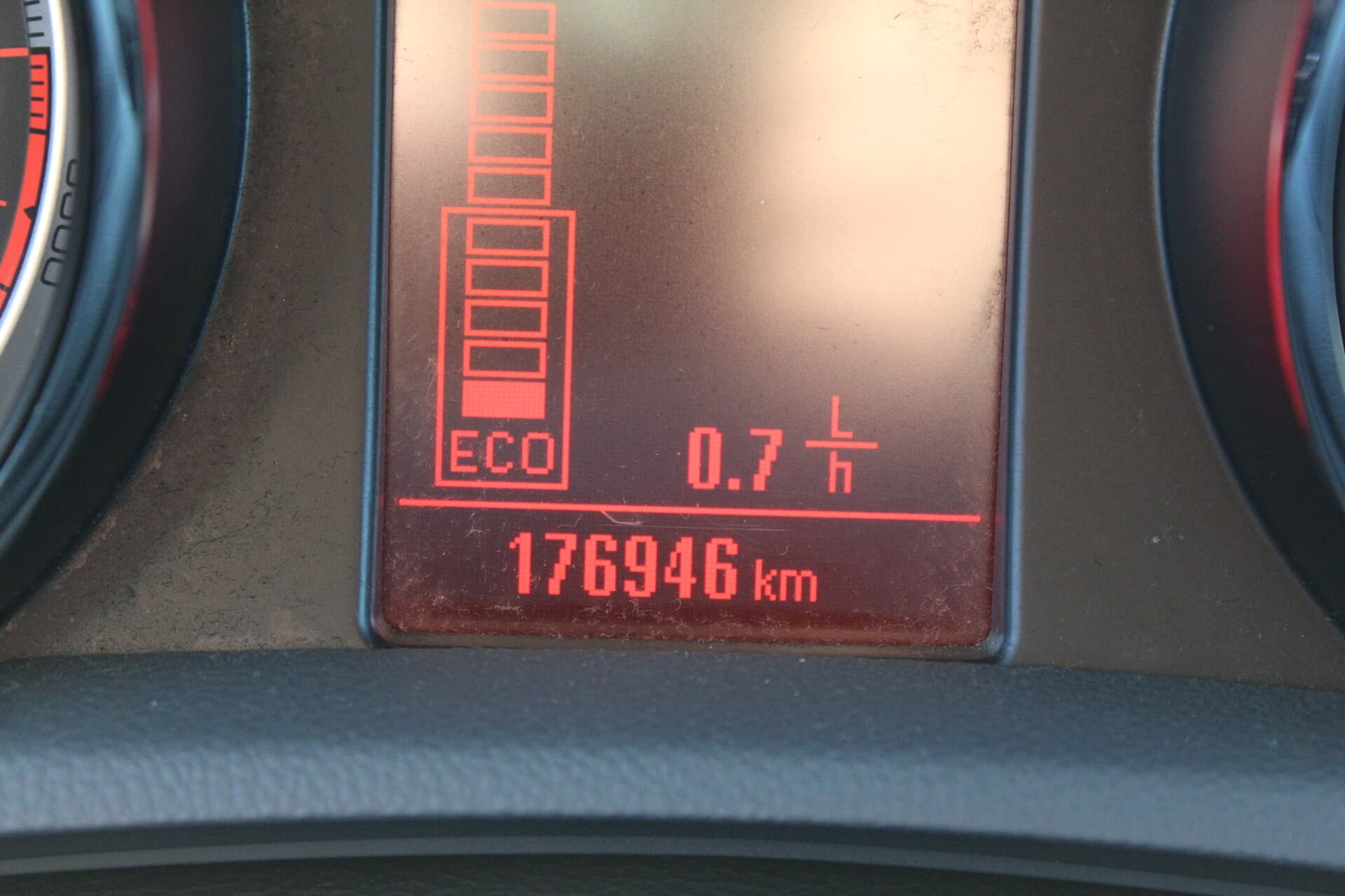 Opel Mokka (2015) — 10/13